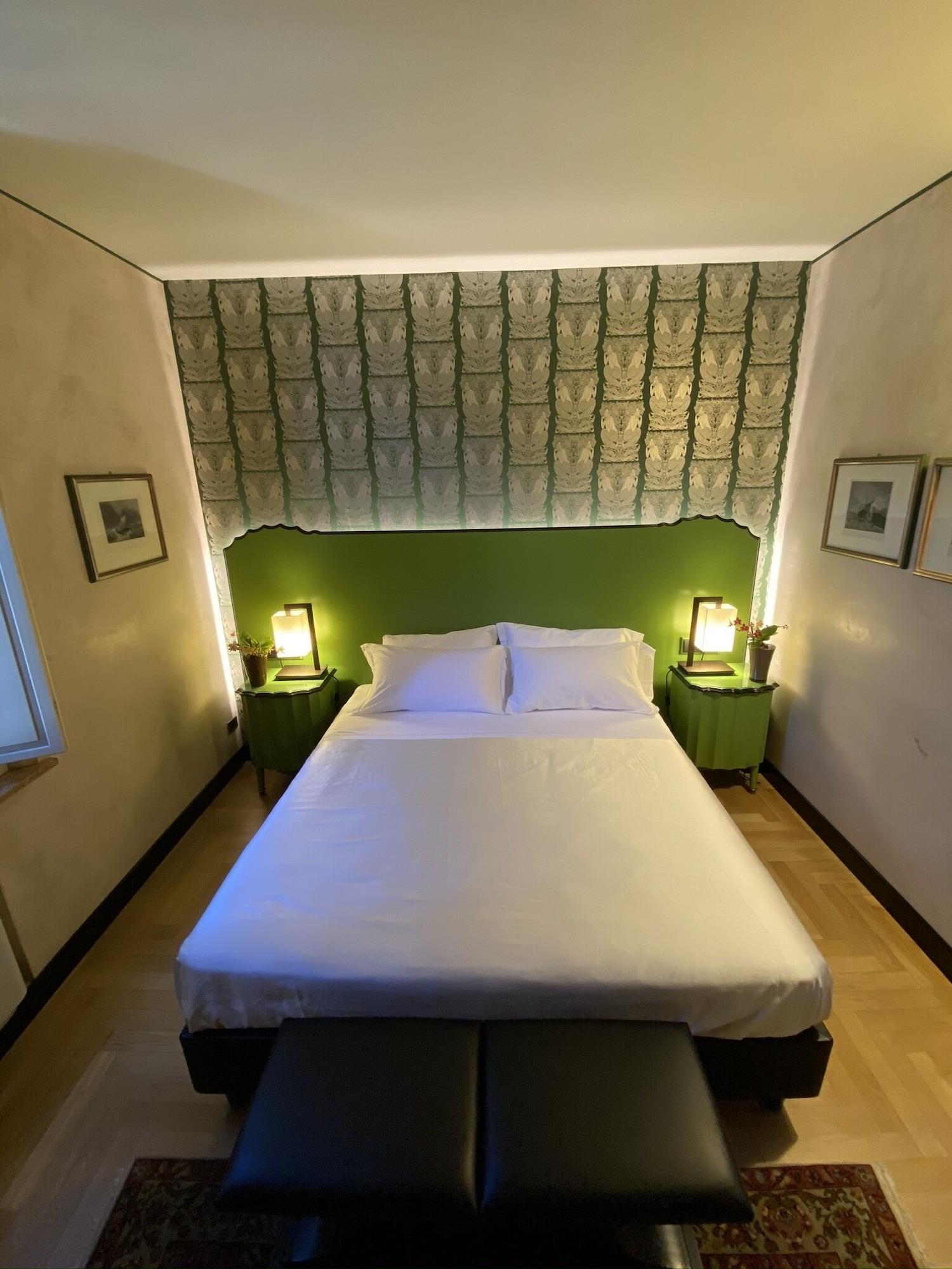 Hotel Verdi Boutique Hotel Parma Exteriör bild