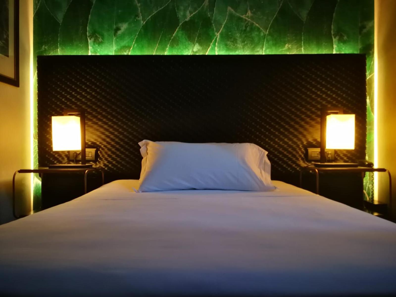 Hotel Verdi Boutique Hotel Parma Exteriör bild