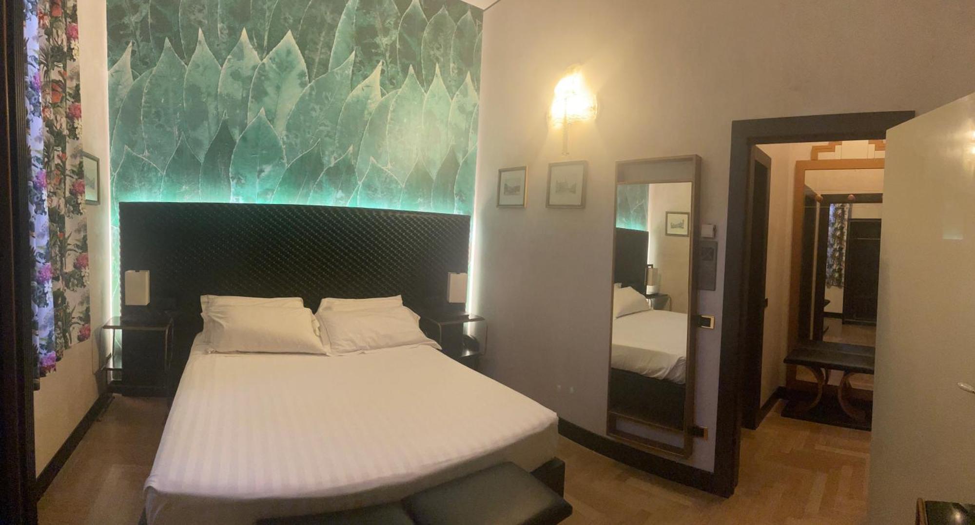 Hotel Verdi Boutique Hotel Parma Exteriör bild