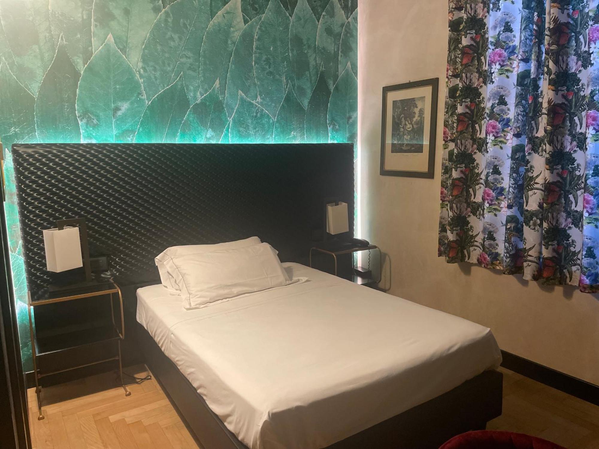 Hotel Verdi Boutique Hotel Parma Exteriör bild